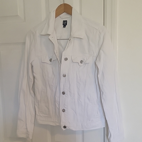 GAP Women's White Denim Jacket - Picture 1 of 5
